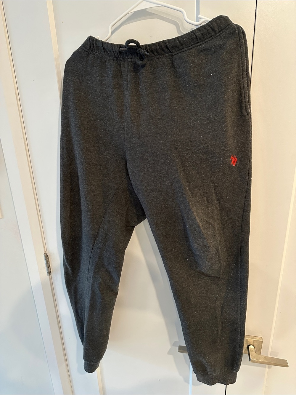 U.S. POLO ASSN Men's Dark Gray Jogger Sweatpants w/ Red Logo - Size L - Like New
